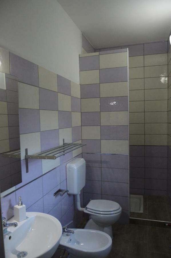 B&B Maison Blanche 칼타기론 외부 사진